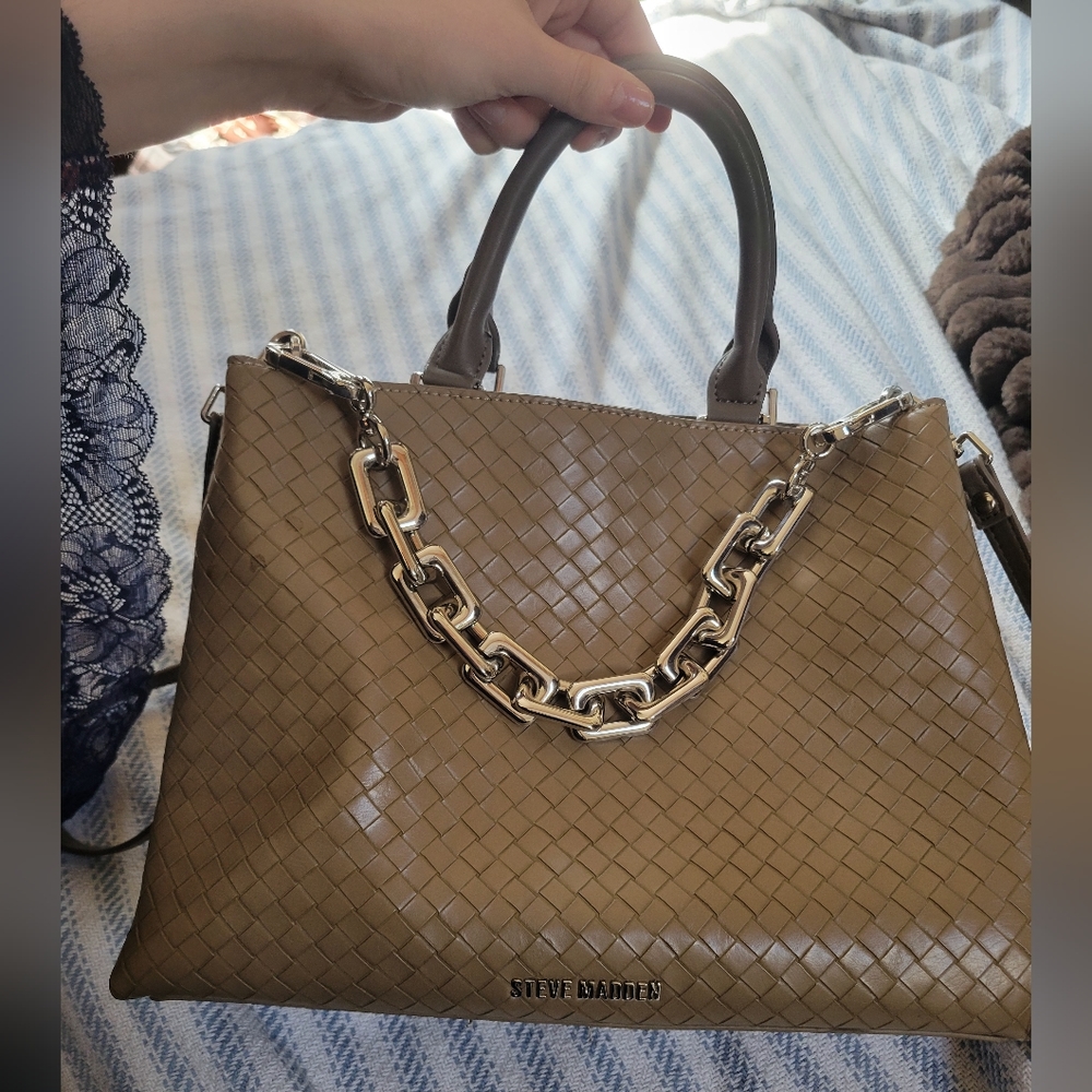 Olive green Steve Madden purse